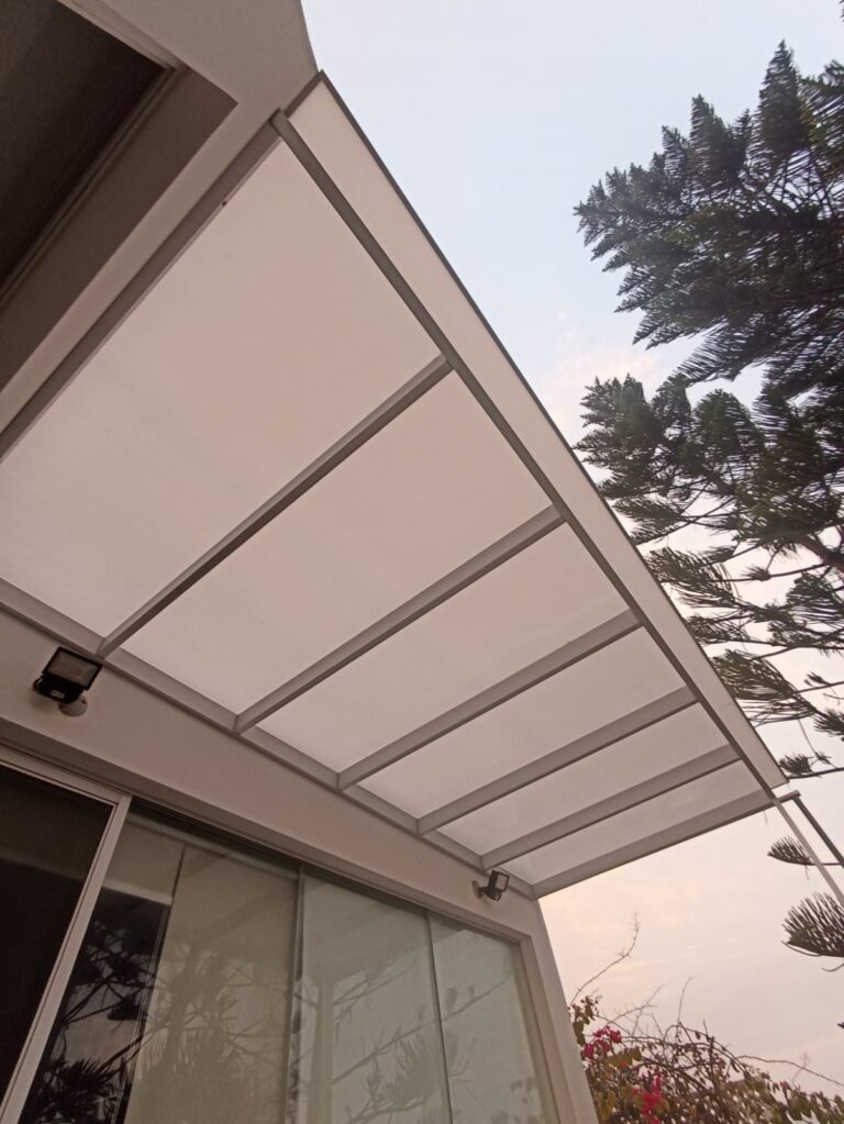 Ideas creativas para aprovechar al máximo los techos de policarbonato en tu hogar