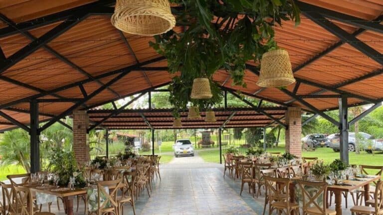 Ideas de Cobertura Exterior para Restaurantes